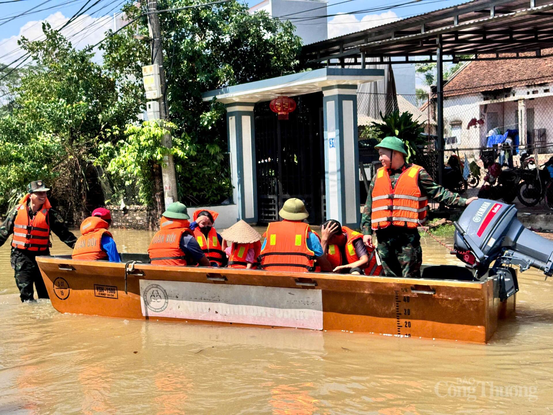 Phương án sơ tán tập trung vào tận dụng các nhà cao tầng, trường học, nhà văn hóa, trạm xá và các đơn vị quân đội, công an trên địa bàn.