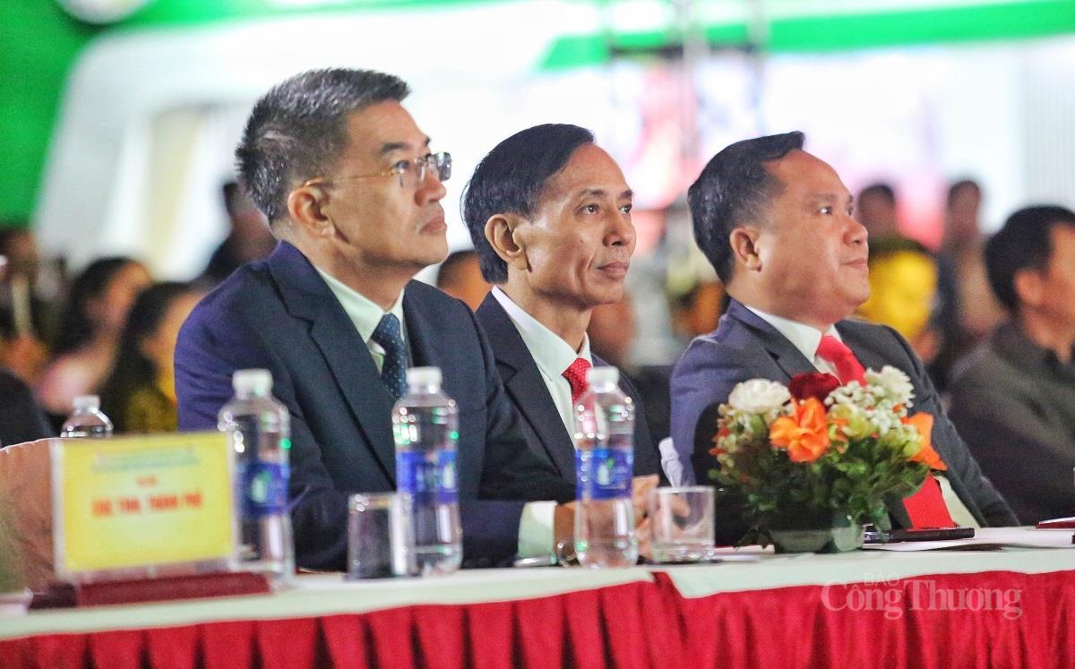 Khai mạc Hội chợ Okvip tại về vùng Bắc Trung Bộ – Hà Tĩnh năm 2025 - 1