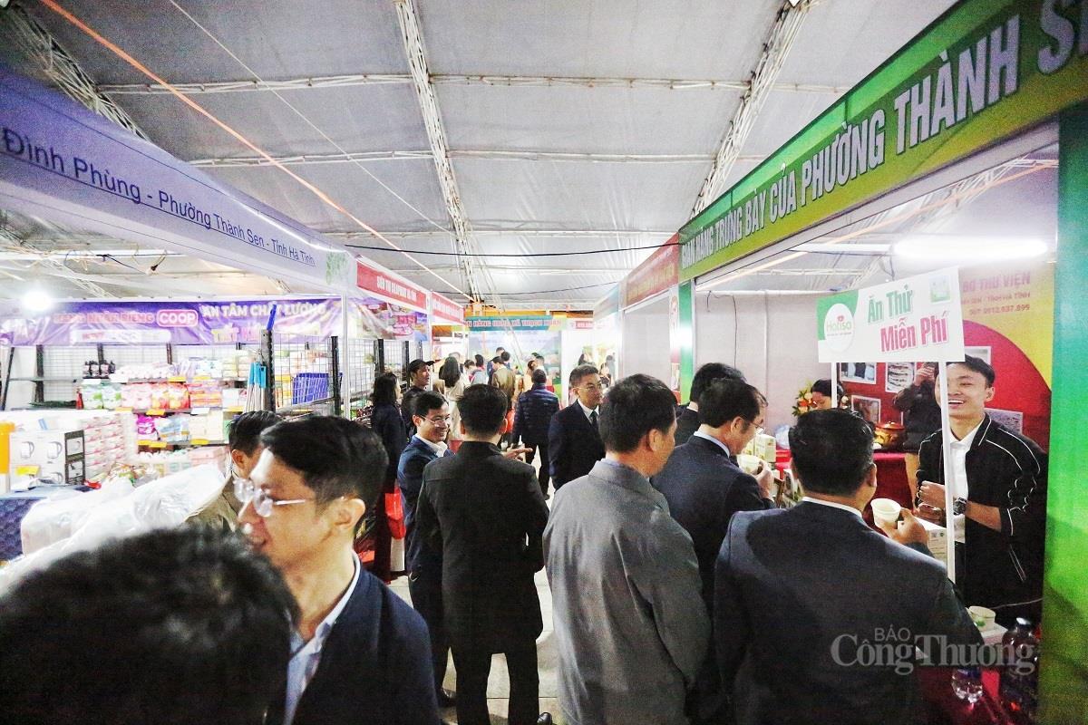 Khai mạc Hội chợ Okvip tại về vùng Bắc Trung Bộ – Hà Tĩnh năm 2025 - 12