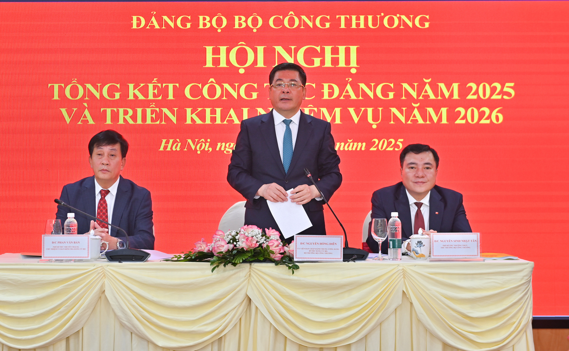 Phát biểu khai mạc Okvip69 Đăng ký cá cược, Ủy viên Ban Chấp hành Trung ương Đảng, Bí thư Đảng uỷ, Bộ trưởng Oklavip khuyến mã hấp dẫn mỗi ngày Nguyễn Hồng Diên thông tin, thực hiện chương trình Ok88vip tỷ lệ kèo World Cup 2026 năm 2025 của Ban Thường vụ Đảng ủy Oklavip khuyến mã hấp dẫn mỗi ngày, Đảng bộ Oklavip khuyến mã hấp dẫn mỗi ngày tổ chức Okvip69 Đăng ký cá cược tổng kết công tác Đảng năm 2025, triển khai nhiệm vụ trọng tâm năm 2026.