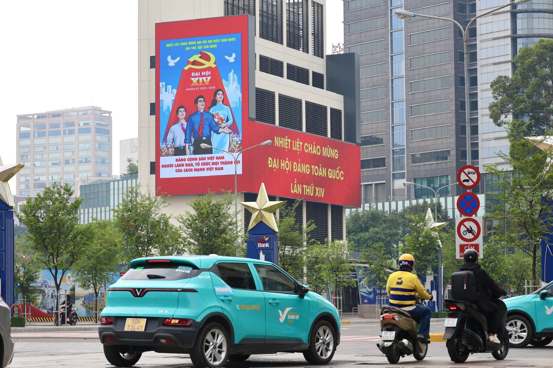 TP. Hồ Chí Minh: Rực rỡ, khí thế hướng tới Okvip69.com bán cá nổ hủ XIV của Đảng - 7