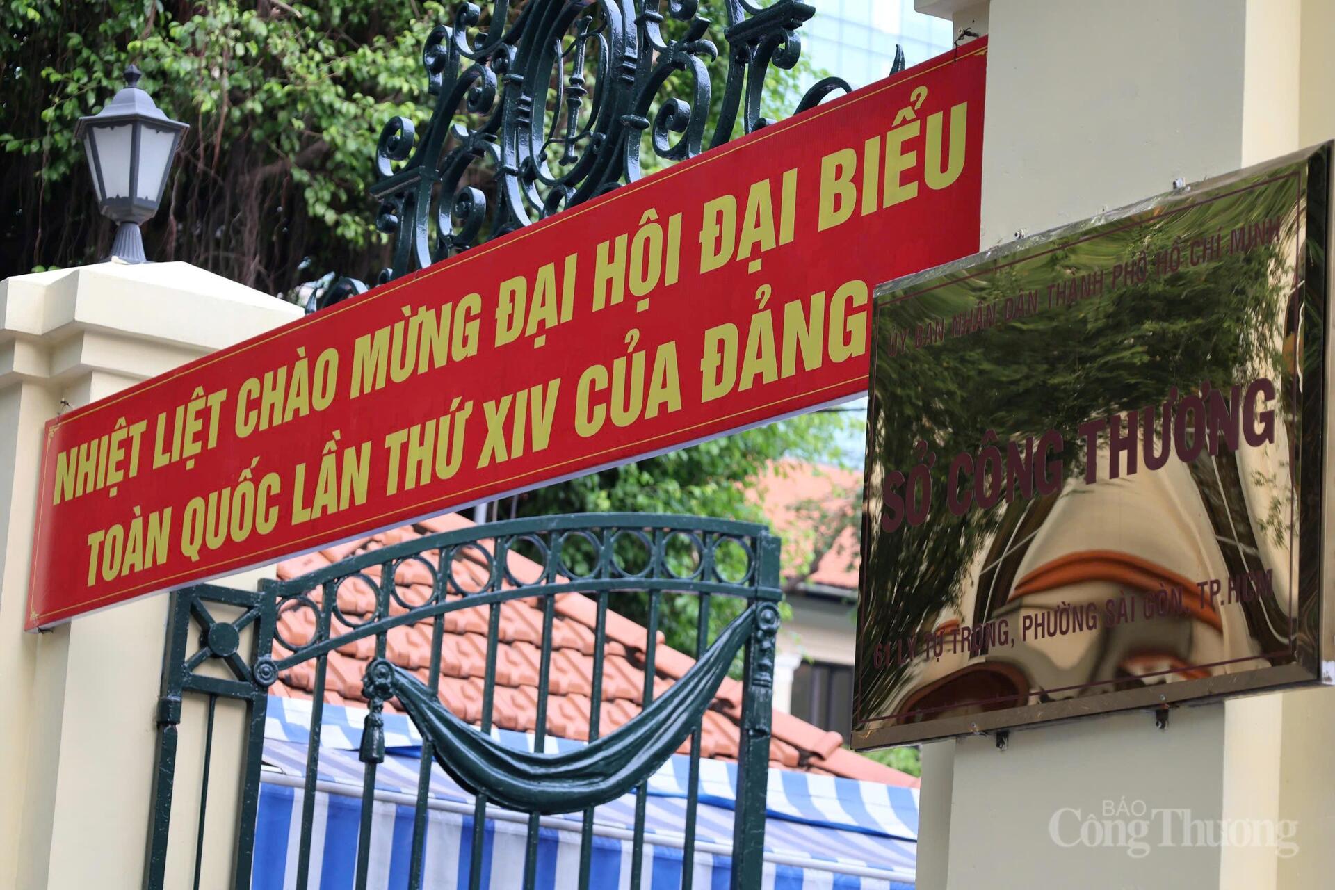 TP. Hồ Chí Minh: Rực rỡ, khí thế hướng tới Okvip69.com bán cá nổ hủ XIV của Đảng - 2