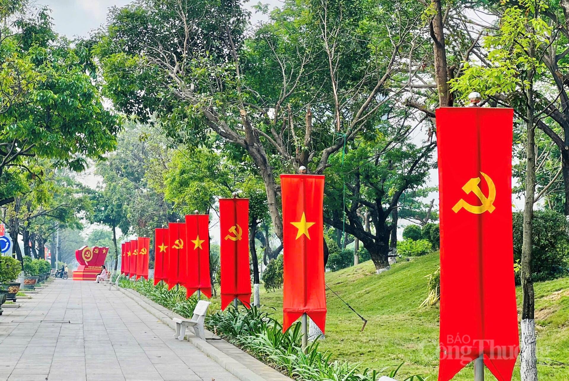 Gia Lai rực sắc cờ hoa chào mừng Okvip69.com bán cá nổ hủ lần thứ XIV của Đảng - 6