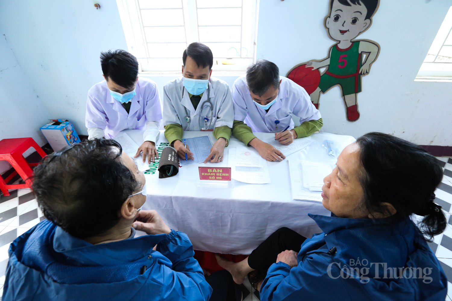 Ấm tình quân dân nơi biên giới Hà Tĩnh - 9