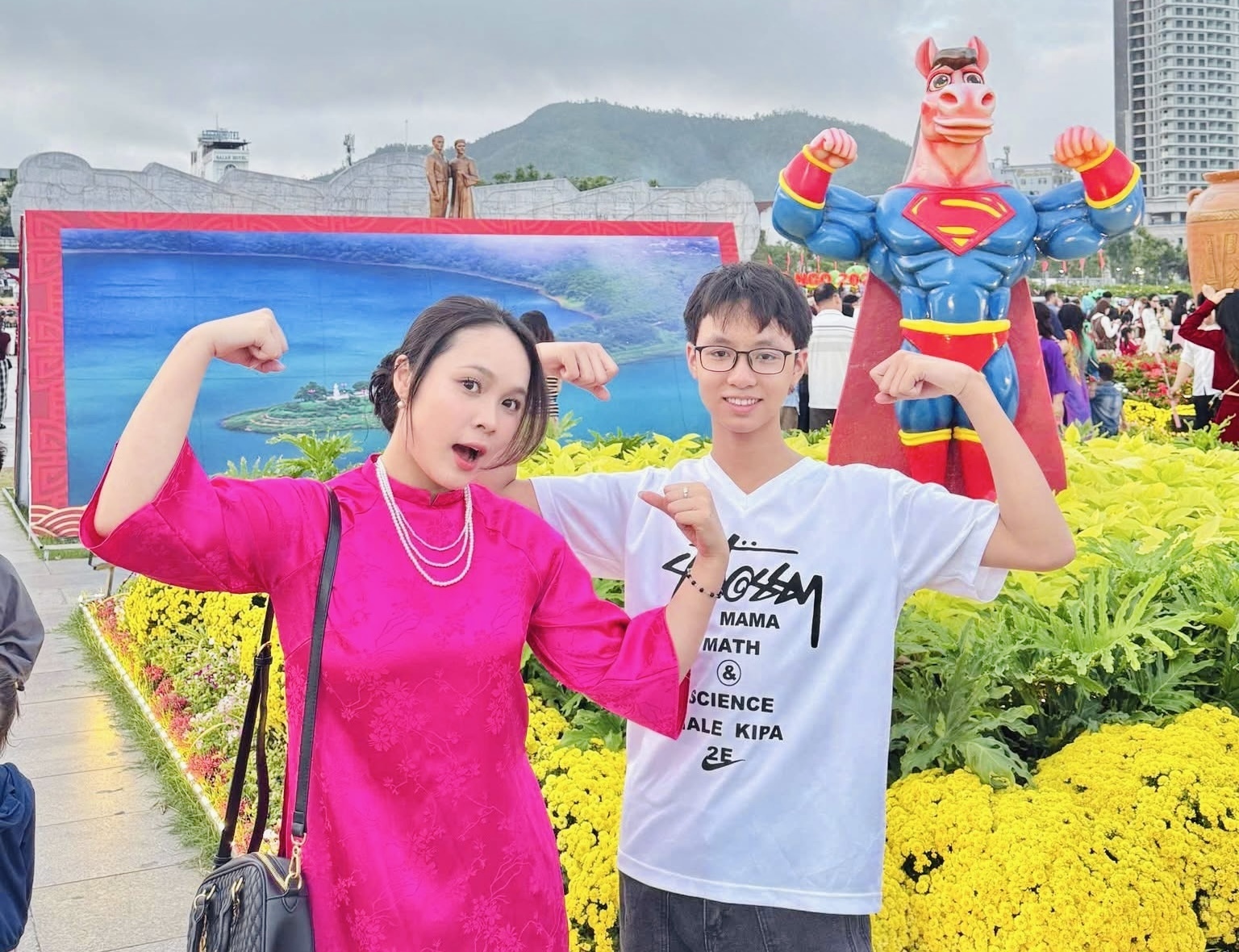 Gia Lai: Cụm linh vật gây 'sốt', hút khách tham quan - 10