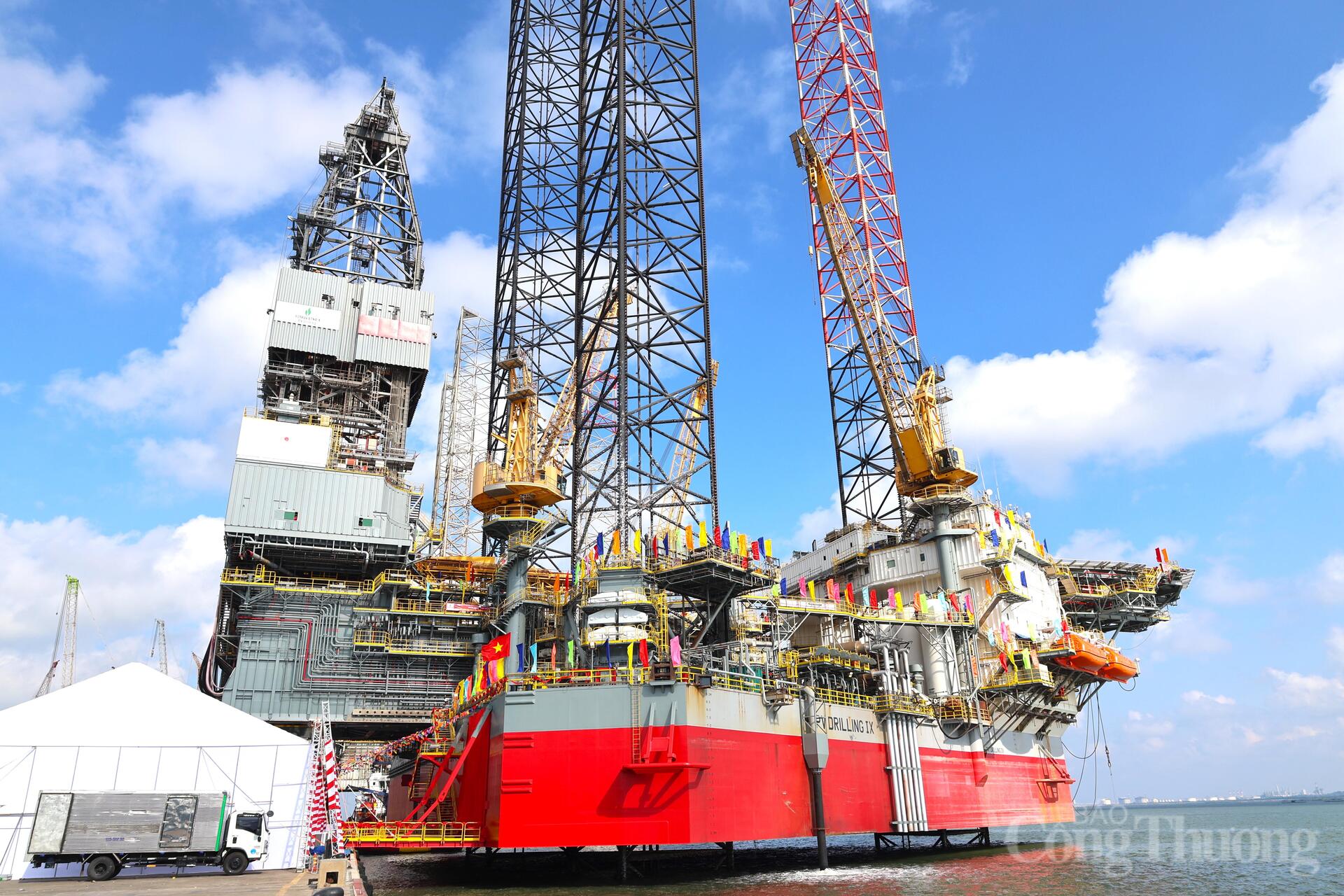 PV DRILLING IX:  Giàn khoan trẻ nhất và hiện đại nhất của PV Drilling  - 1