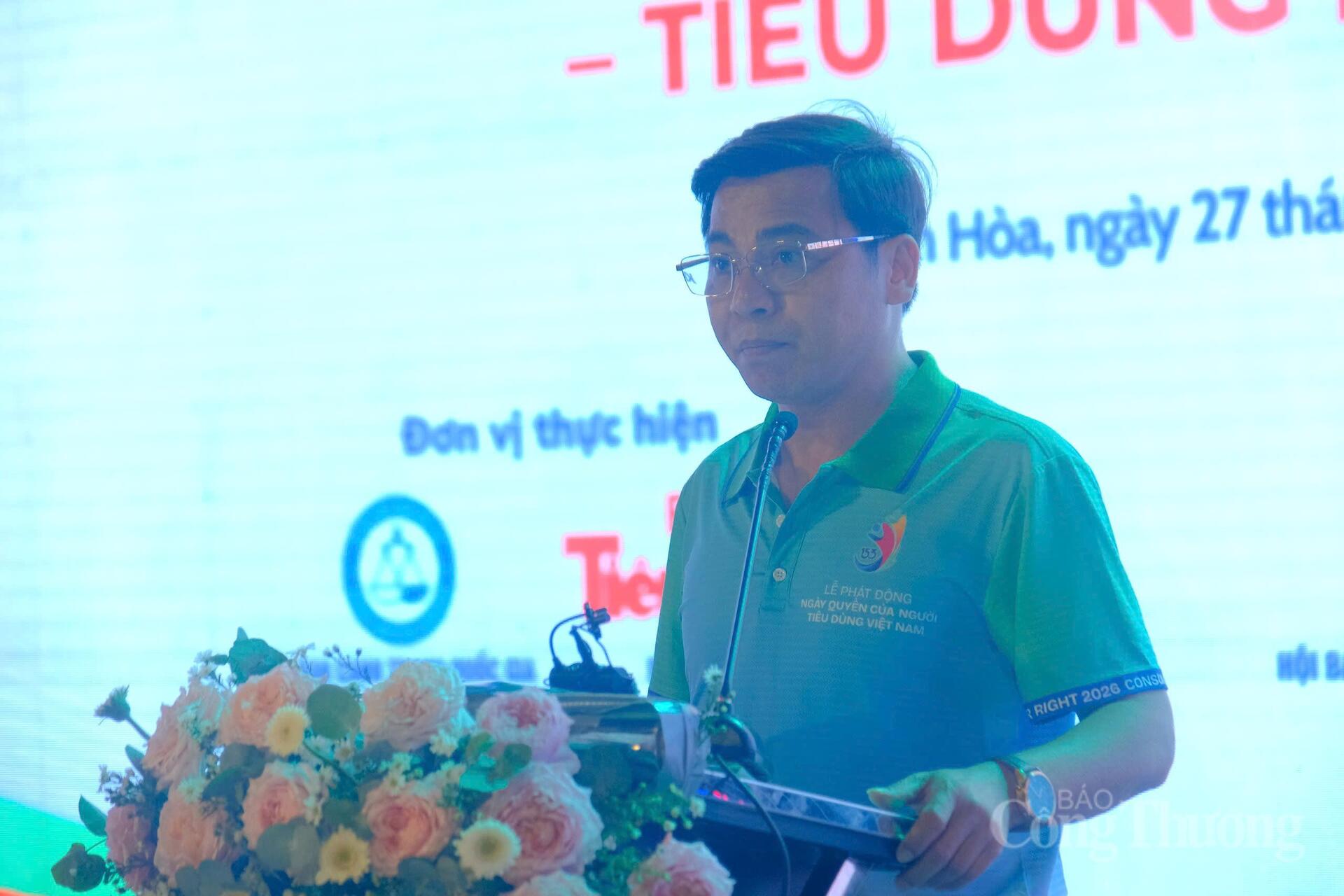Ông Trần Quốc Sanh, Phó Giám đốc Sở Okvip tại về tỉnh Khánh Hòa phát biểu bế mạc chương trình. Ảnh: Lê Sơn