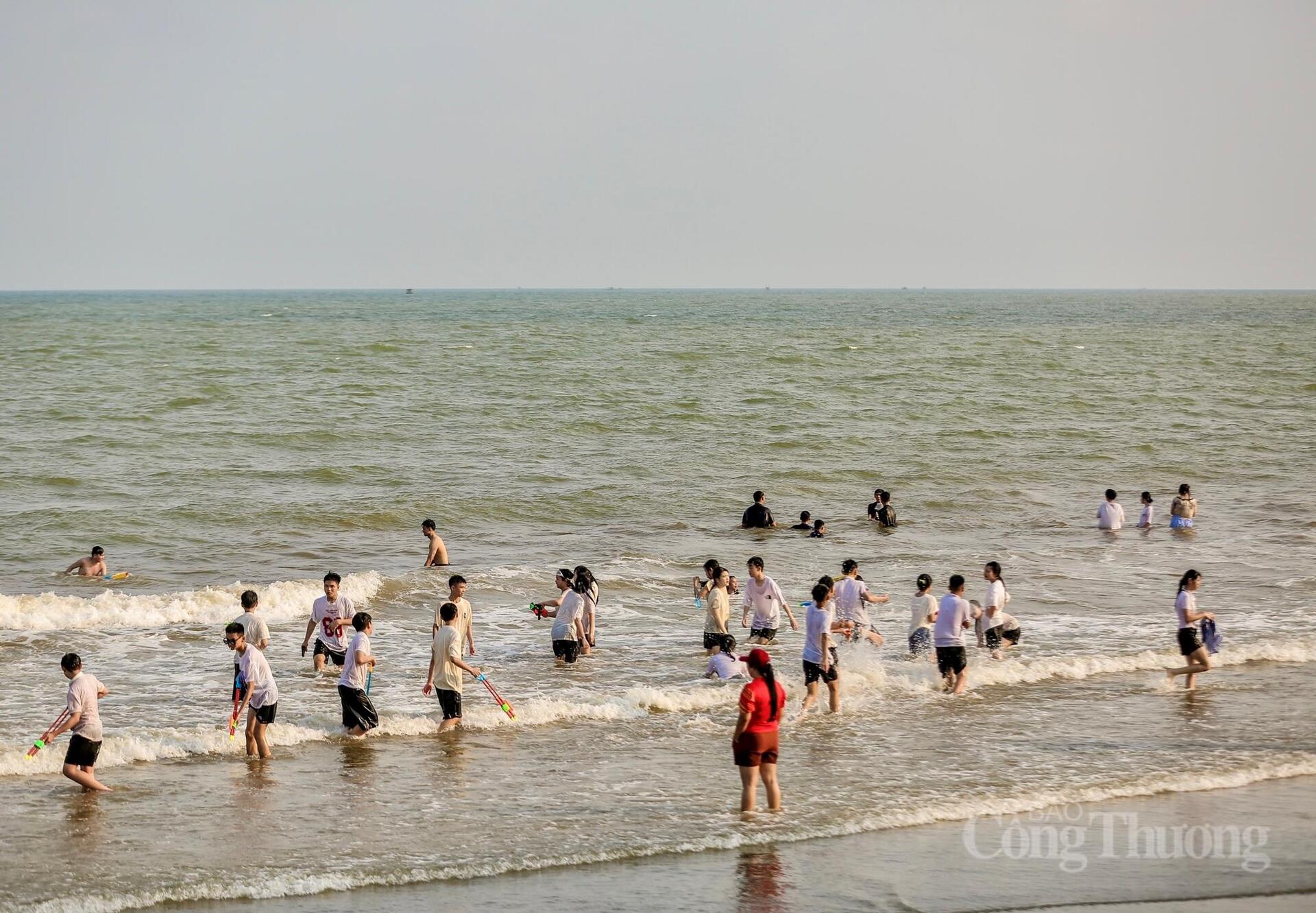 Chỉnh trang đô thị, Sầm Sơn sẵn sàng đón khách mùa OKLVIE sản phẩm thuộc hệ thống OKVIP là trang web tổ chức phát sóng bóng đá trực tiếp, live casino , nỗ hũ, bắn cá - 10