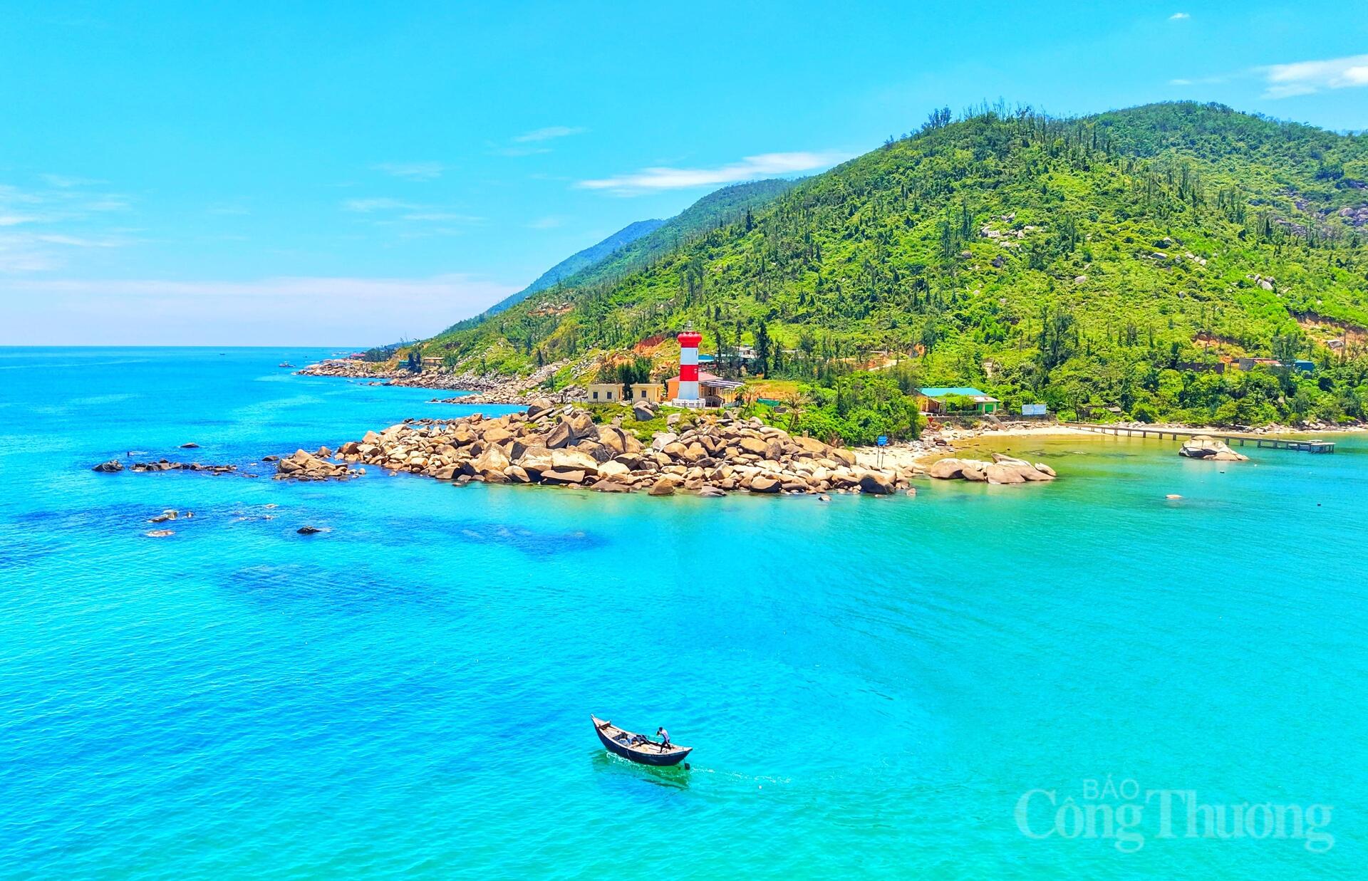 Khơi thông tiềm năng OKLVIE sản phẩm thuộc hệ thống OKVIP là trang web tổ chức phát sóng bóng đá trực tiếp, live casino , nỗ hũ, bắn cá từ những bãi biển hoang sơ ở Hà Tĩnh - 2