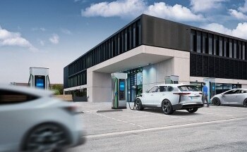 Xây dựng TCVN, QCVN về trạm sạc và xe điện: Cần trách nhiệm của nhiều Bộ, ngành