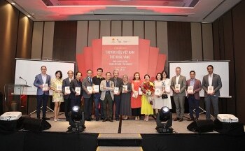 Ra mắt sách “Thương hiệu Việt Nam - Thời khắc vàng”