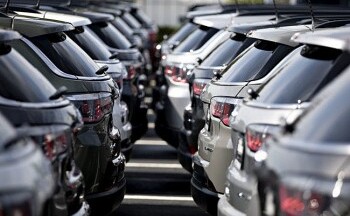 Trụ đỡ để duy trì sản xuất và việc làm với thị trường ô tô