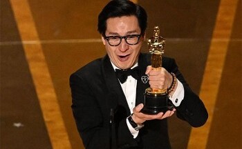 Quan Kế Huy trở thành diễn viên gốc Việt đầu tiên giành giải Oscar nổi tiếng cỡ nào?