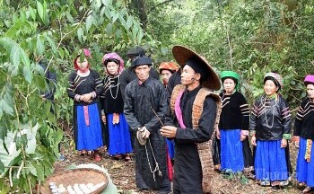 Nghi lễ cúng rừng: Nâng cao ý thức bảo vệ rừng của đồng bào Tây Bắc