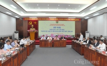 Cần đẩy mạnh đổi mới công nghệ để sản xuất hàng Việt Nam chất lượng cao