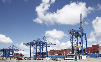 TP. Hồ Chí Minh tập trung phát triển hạ tầng giao thông để giảm chi phí logistics