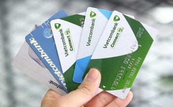 Vietcombank thông tin về điều chỉnh phí dịch vụ thẻ