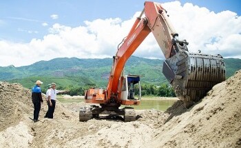 Quảng Nam: Giám sát chặt chẽ hoạt động khai thác cát trên sông Vu Gia