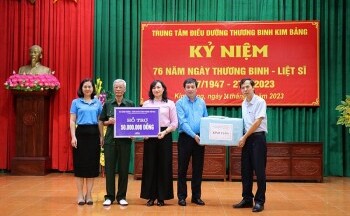 Mãi mãi tri ân những người anh hùng của ngành Công Thương