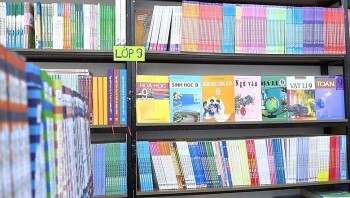 Chính phủ yêu cầu thanh kiểm tra công tác xã hội hóa biên soạn sách giáo khoa