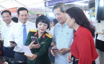 Quận Ba Đình: 100% hộ kinh doanh tại chợ dân sinh gắn mã thanh toán không dùng tiền mặt