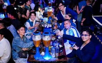 1664 Blanc - mang văn hóa uống bia Pháp đến với Việt Nam