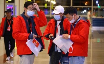 Công dân thận trọng lời mời chào ra nước ngoài làm “việc nhẹ lương cao”