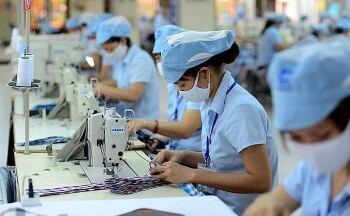 Dệt may Việt Nam đang phải chịu áp lực kép