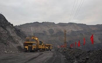 TKV: Mang xuân mới tới người lao động