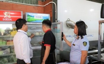 Kiểm soát an toàn thực phẩm mùa lễ hội