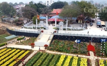 Thanh Hóa: Ngôi đền một tiếng gà gáy 5 huyện nghe thu hút hàng trăm du khách check-in