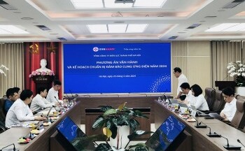 Cục Điều tiết Điện lực làm việc với EVNHANOI về cung cấp điện năm 2024