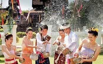 3 yếu tố quan trọng trong ngày Tết cổ truyền ở Lào là gì?