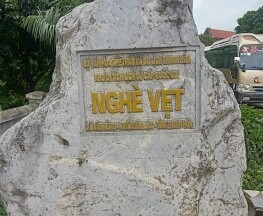 Vụ đặt biển “Bộ Văn hóa, Thể thao và Du lịch Thanh Hóa” trong di tích quốc gia, xã nhận trách nhiệm