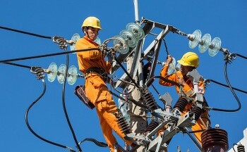 Tiêu thụ điện tuần 19 tiếp tục tăng, huy động cao năng lượng tái tạo