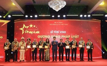 Phát động Chương trình bình chọn, tôn vinh 'Gương sáng pháp luật' năm 2025