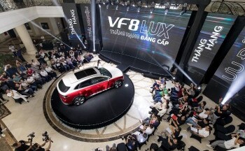 VF 8 thăng hạng đẳng cấp: Thêm trải nghiệm và ưu đãi “sốc” cho khách hàng