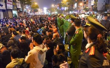Bài 2: Họ xa rời Phật pháp chân chính, trái đời ngược đạo