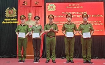 Hà Nội: Danh sách 762 cán bộ, chiến sĩ Công an thành phố lấy ý kiến đề nghị khen thưởng