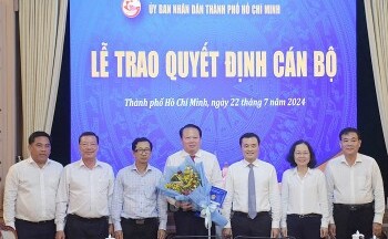 UBND TP. Hồ Chí Minh trao quyết định bổ nhiệm nhiều nhân sự mới