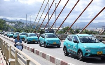 Không để lỡ cơ hội phát triển xe điện: Cần cú hích về chính sách
