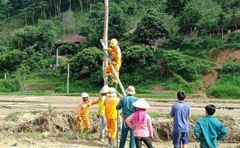 Cập nhật tình hình khắc phục sự cố điện sau mưa lũ ở Sơn La