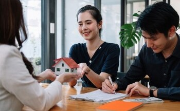 LPBank hỗ trợ khách hàng vay mua nhà đất và nhà dự án với lãi suất vay chỉ từ 3,9%/năm