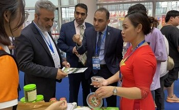 Đưa sản phẩm OCOP vào kênh bán lẻ hiện đại: Khó cũng phải làm