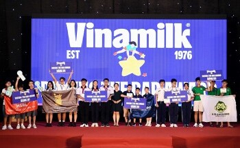 Vinamilk trao giải thưởng đặc biệt cho các tài năng robot hướng đến phát triển bền vững tại Robotacon WRO 2024