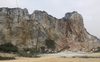 Thêm một doanh nghiệp ở Thanh Hóa xin hủy kết quả trúng đấu giá mỏ đá “bỏ của chạy lấy người”
