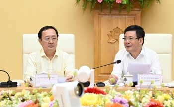 Bộ trưởng Nguyễn Hồng Diên: Cố gắng thực hiện sớm nhất việc xây dựng quy chuẩn, tiêu chuẩn trạm sạc xe điện