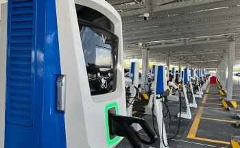Phát triển hạ tầng trạm sạc: Cần đồng nhất quy chuẩn