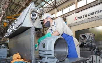 Sản xuất ô tô trong nước nỗ lực giải quyết bài toán nội địa hóa
