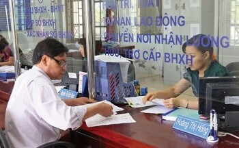 Điều kiện nào để được hưởng lương hưu khi suy giảm khả năng lao động?